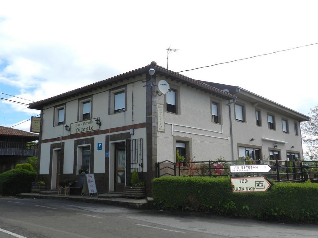 Pension Parrilla Casa Vicente Tineo Exterior foto